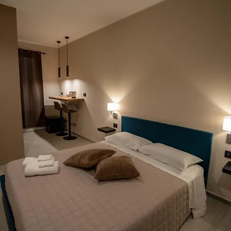 Heliopolis Apartmán *